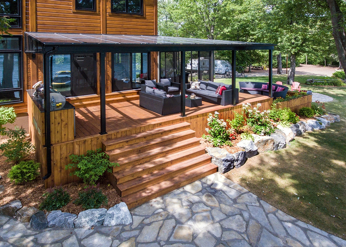 auvent en verre et aluminium