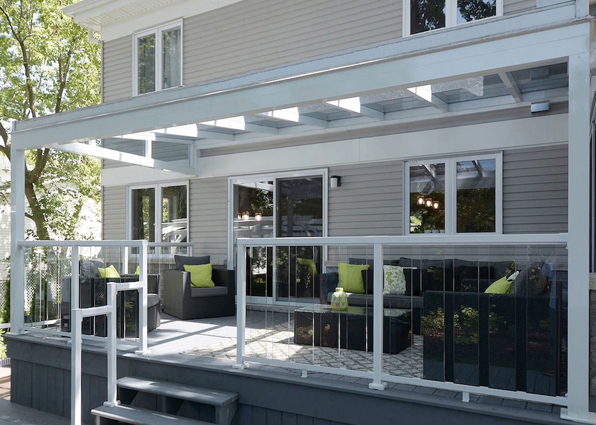 auvent en verre et aluminium