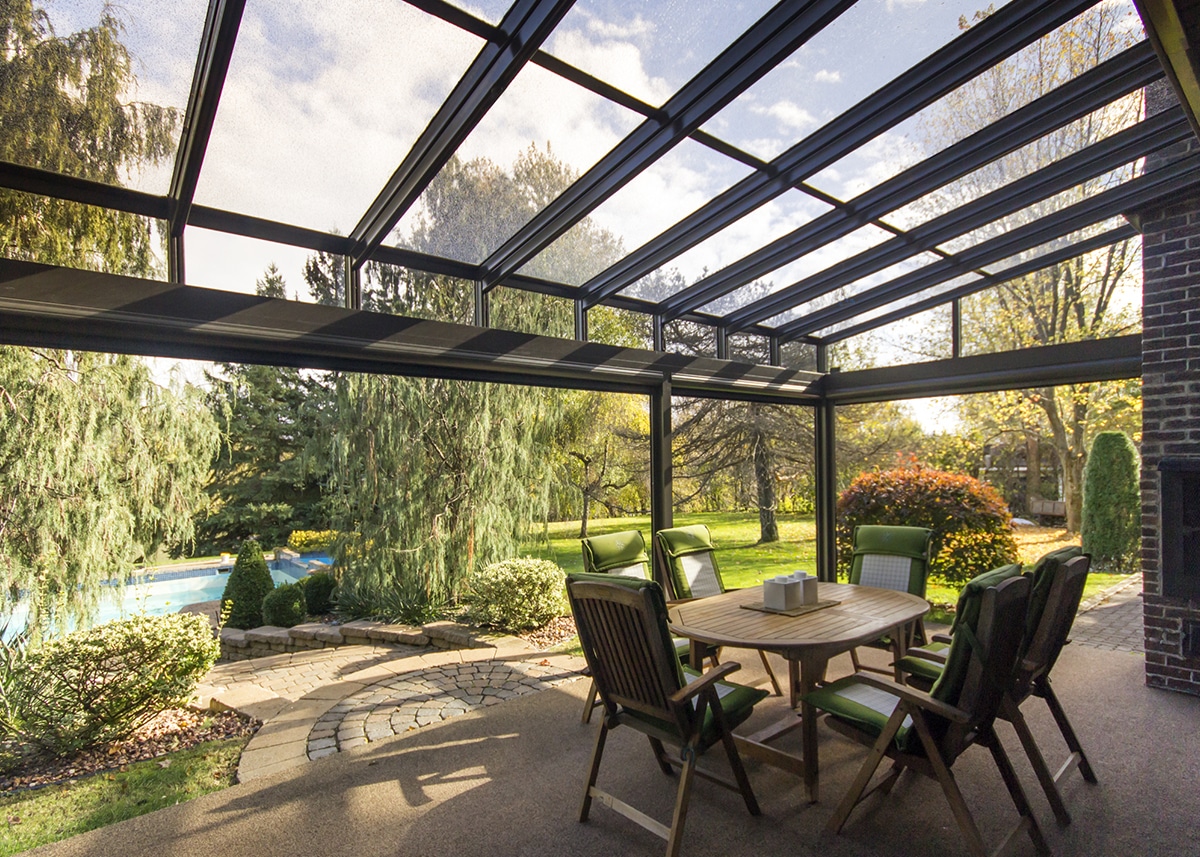 auvent en verre et aluminium