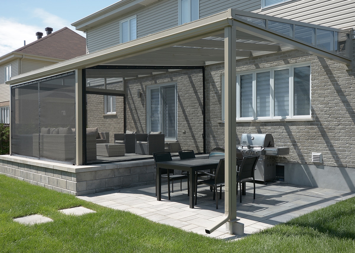 auvent en verre et aluminium