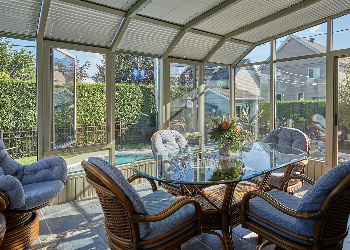solarium avec toit en verre