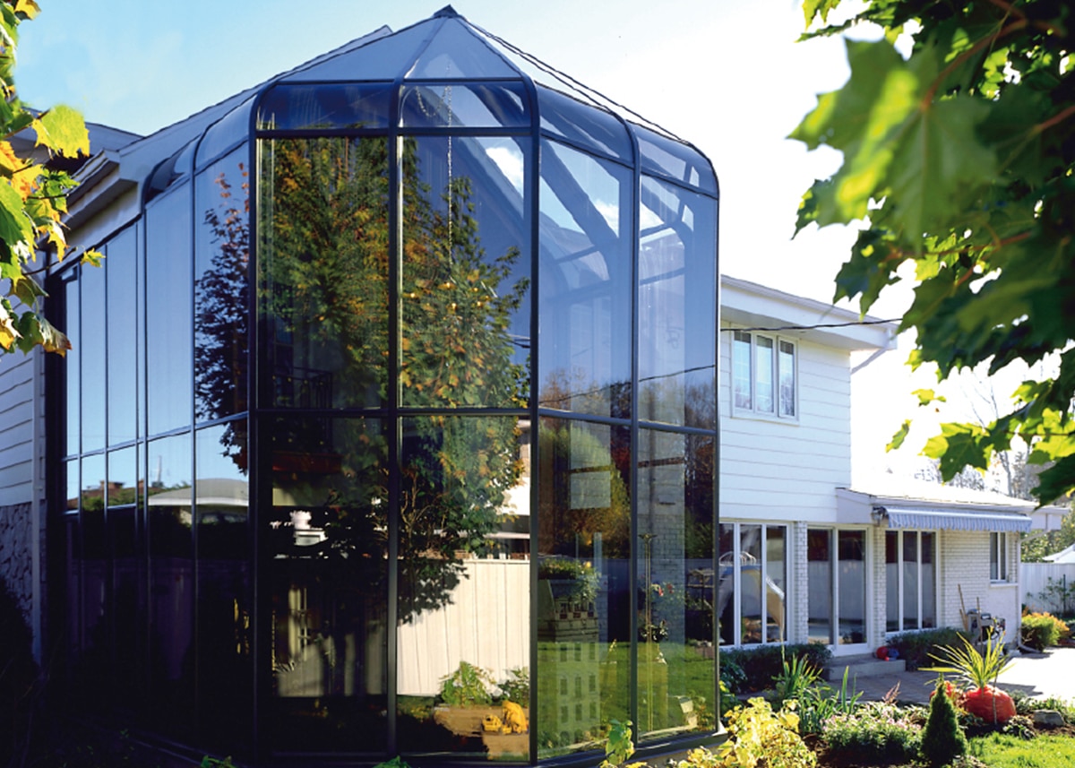 solarium sur mesure avec toit en verre