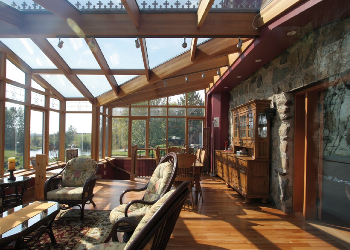 solarium sur mesure avec toit en verre