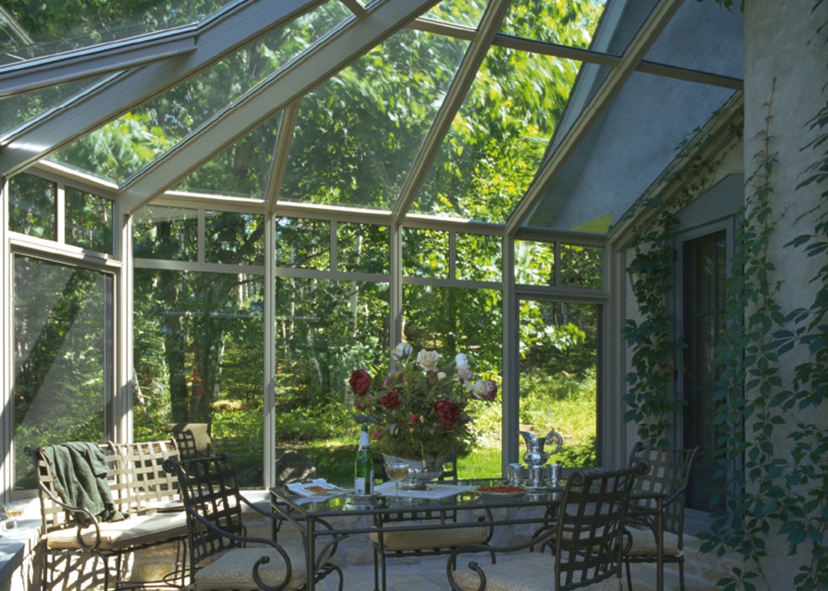 solarium sur mesure avec toit en verre