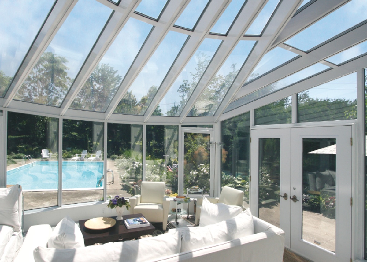 solarium sur mesure avec toit en verre