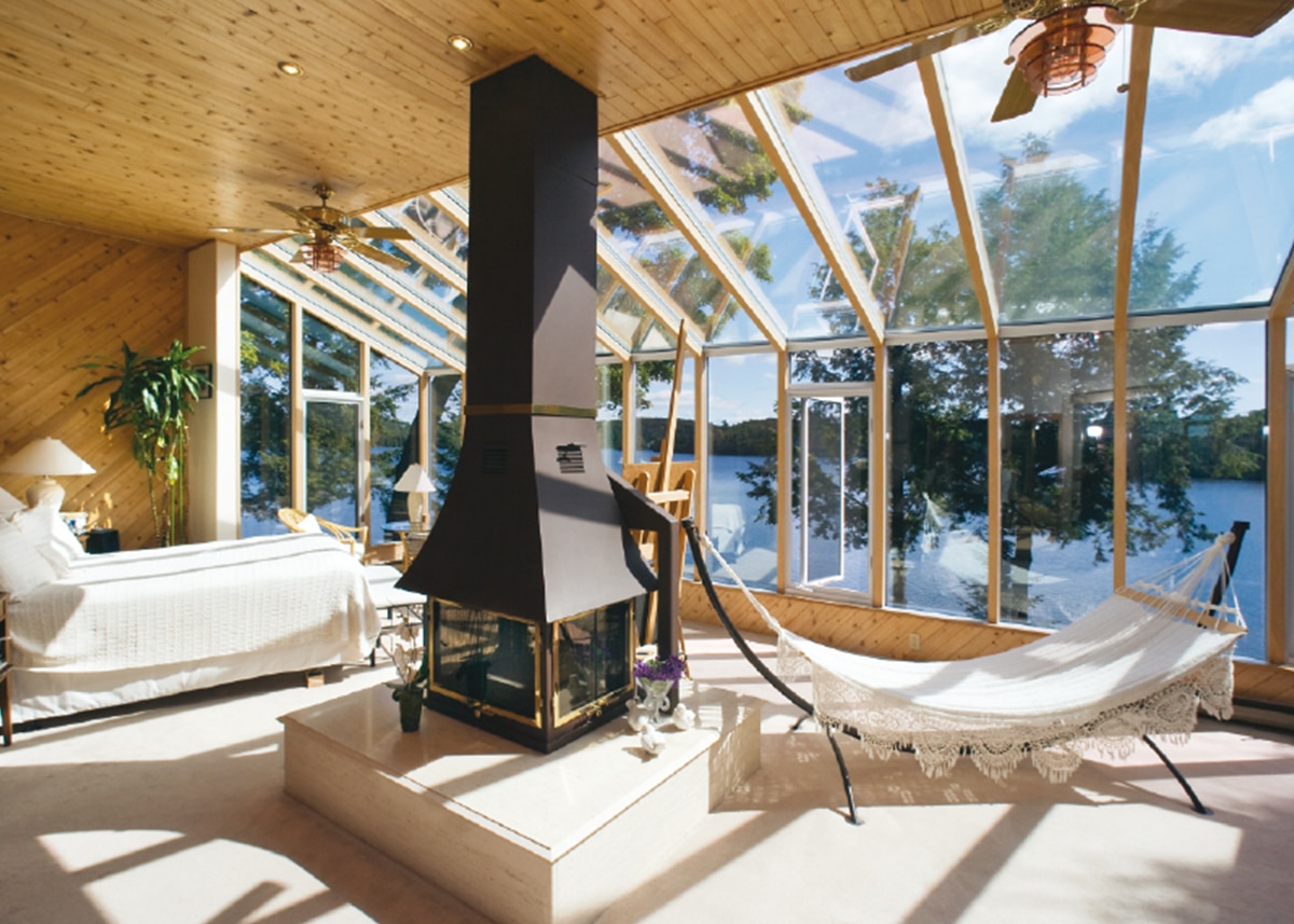 solarium sur mesure avec toit en verre