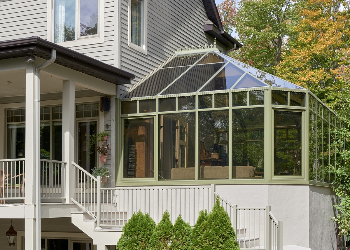 solarium sur mesure avec toit en verre